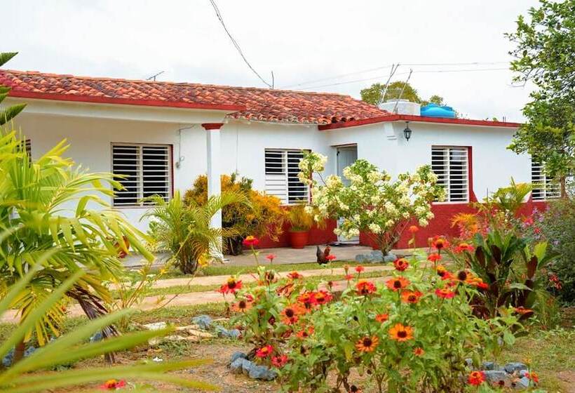 پانسیون Casa Esthercita