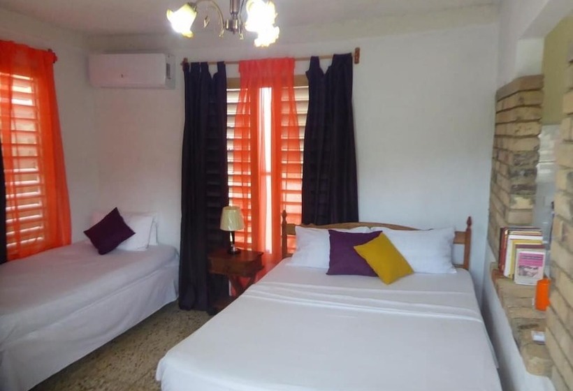 پانسیون Casa La Guzman