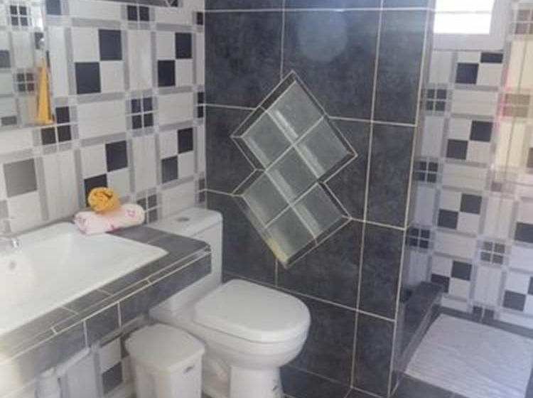 پانسیون Casa La Guzman