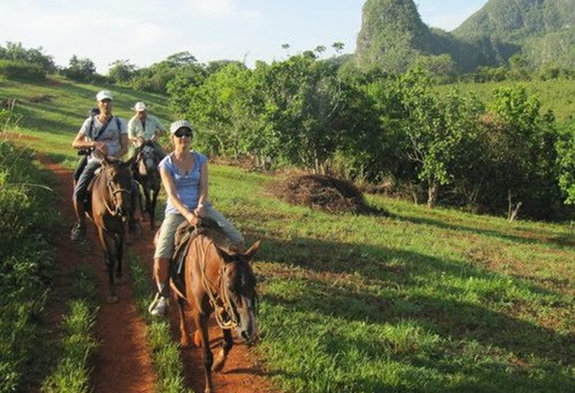 پانسیون Casa La Guzman
