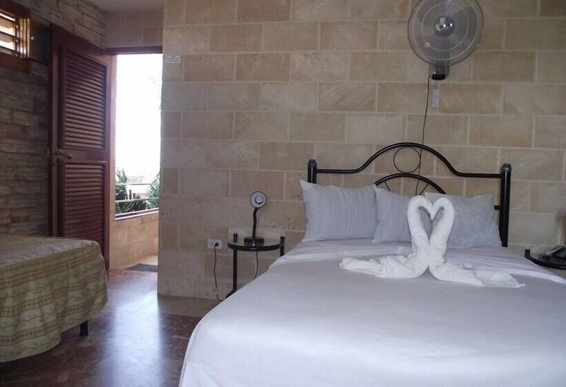 پانسیون Casa Los Delfines