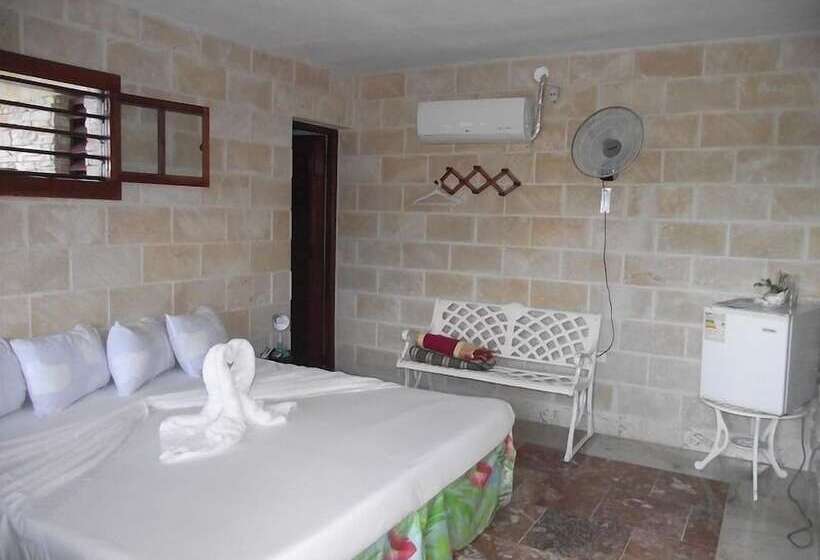 پانسیون Casa Los Delfines