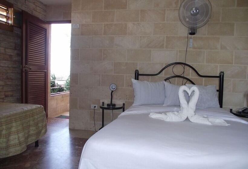 پانسیون Casa Los Delfines