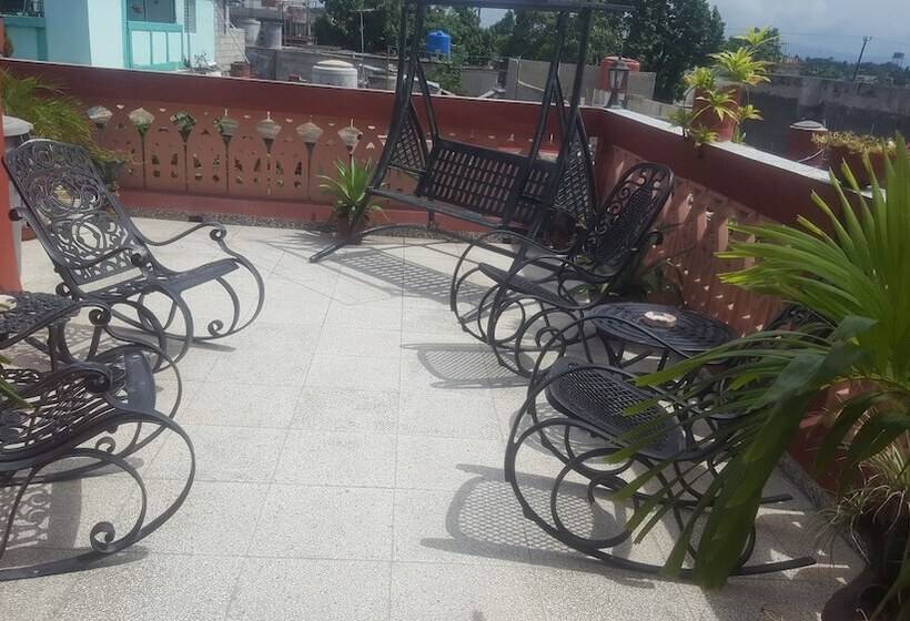 پانسیون Hostal Misleidy