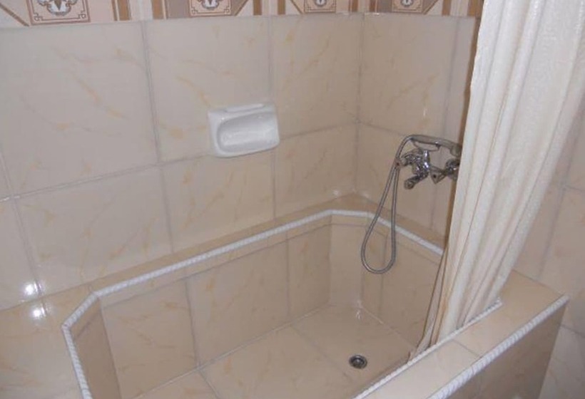 Majatalo Hostal Yamluis