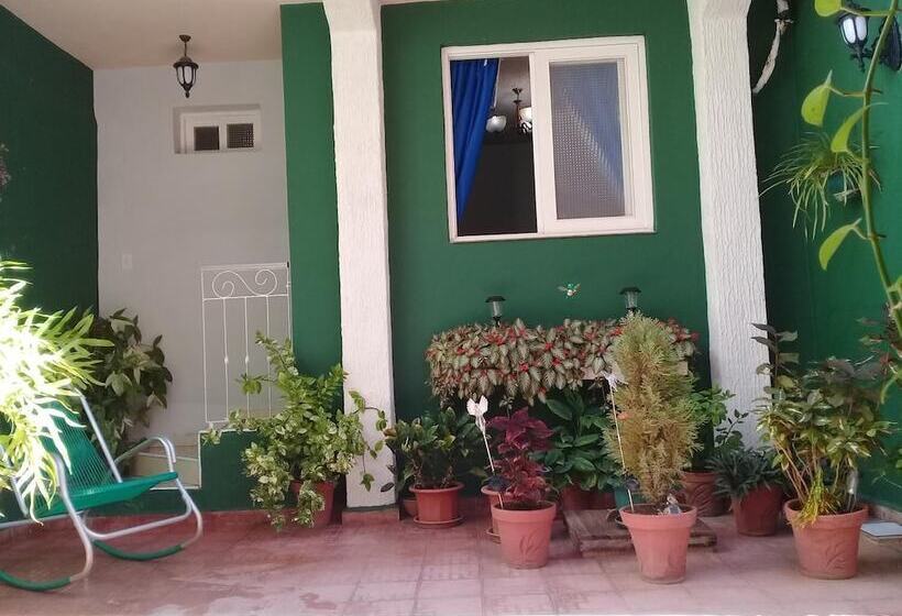 Majatalo Hostal Yamluis