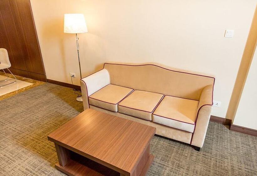 Becamex Hotel New City