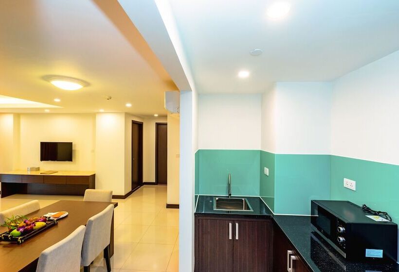 Becamex Hotel New City