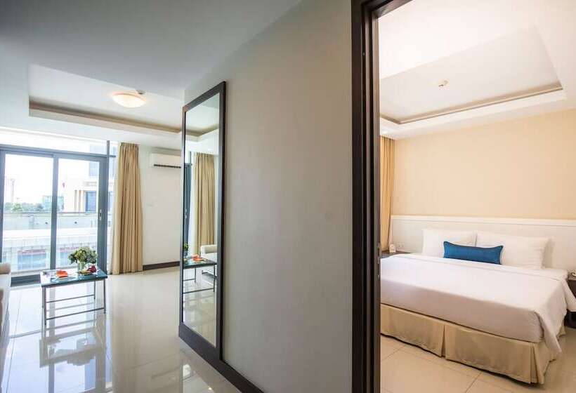 Becamex Hotel New City