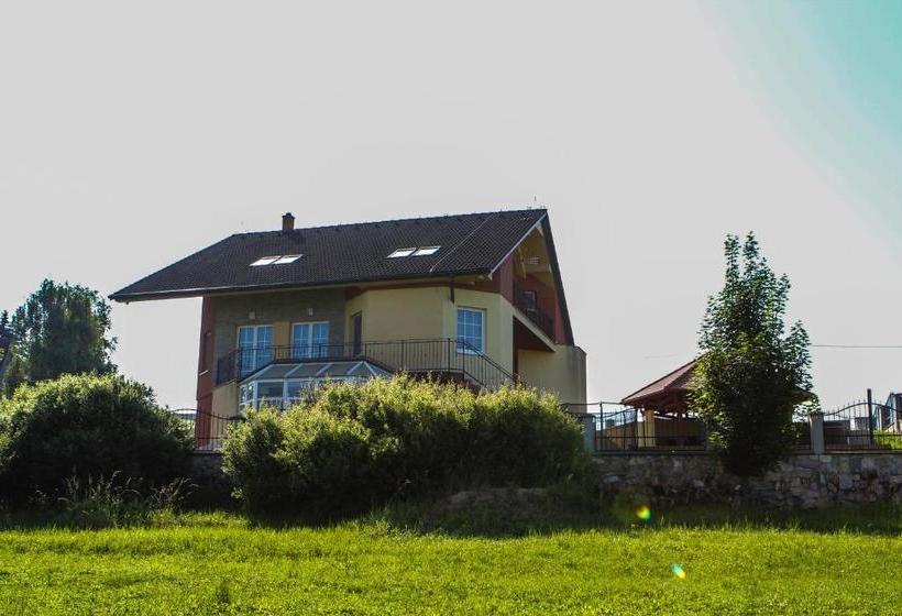 Bed and Breakfast Synergy House