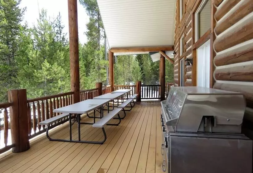 Aamiaismajoitus (B&B) The Hideaway Lodge