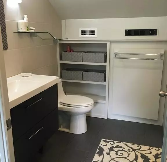 Chesley Road Bed And Breakfast