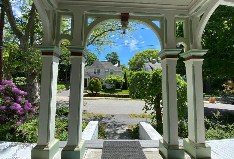 Chesley Road Bed And Breakfast