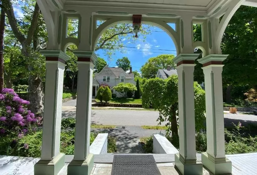 Chesley Road Bed And Breakfast