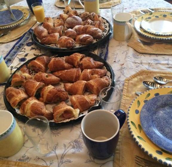 Chesley Road Bed And Breakfast