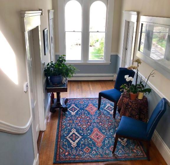 Chesley Road Bed And Breakfast