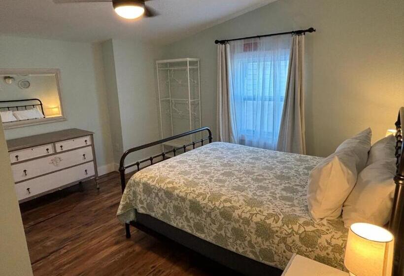 酒店 Hermann Crown Suites