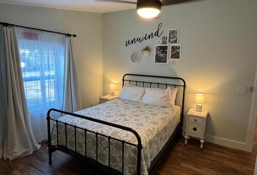 酒店 Hermann Crown Suites