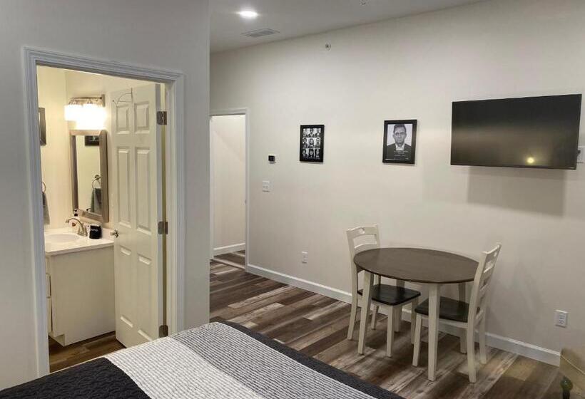 酒店 Hermann Crown Suites