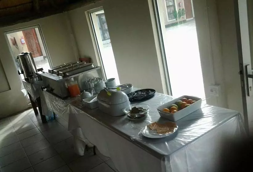 هتل Rundu