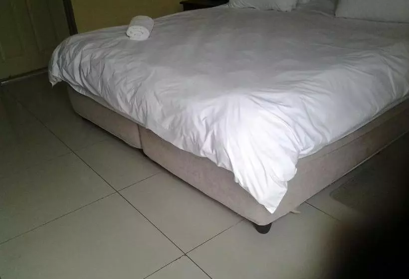 هتل Rundu