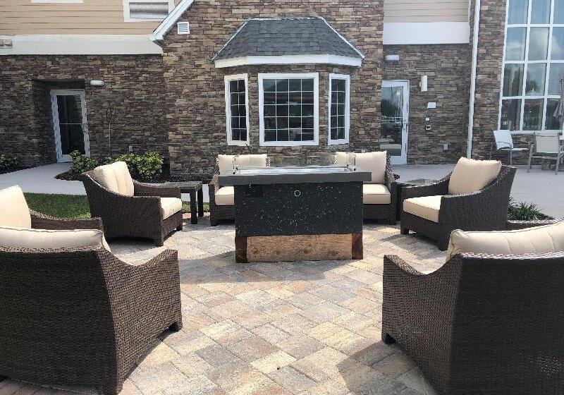 فندق Staybridge Suites Lakeland West