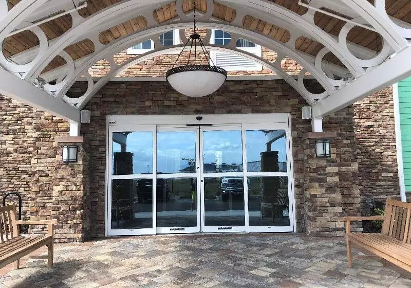Hotelli Staybridge Suites Lakeland West