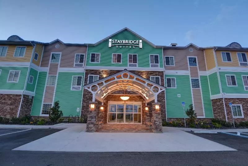 Hotelli Staybridge Suites Lakeland West