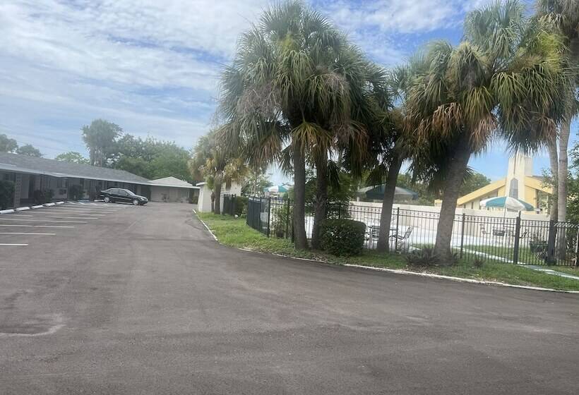 Мотель Flamingo Inn