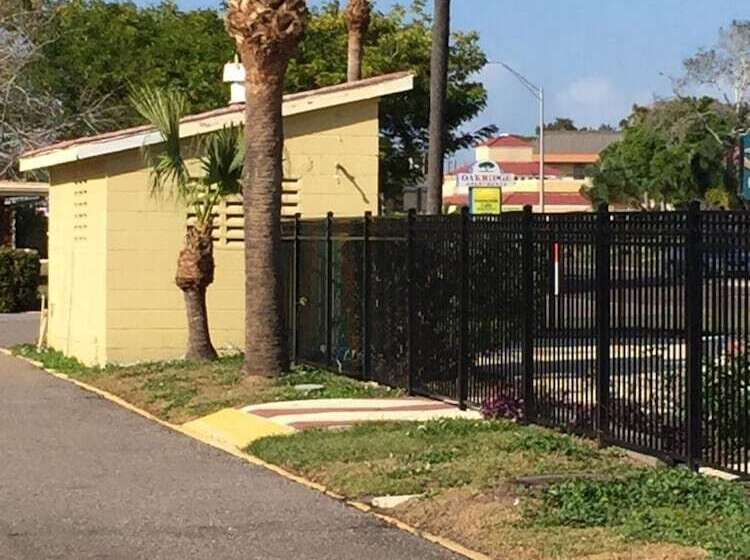 Мотель Flamingo Inn