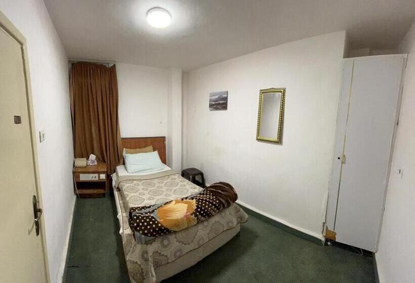 مُتل Orient Gate