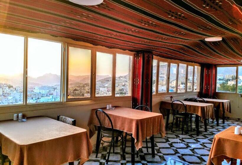 مُتل Orient Gate