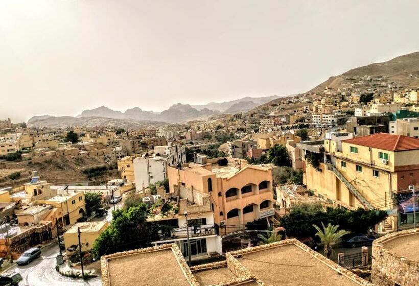 مُتل Orient Gate