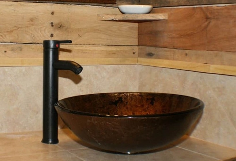 Qualla Cabins And Motel Cherokee Near Casino