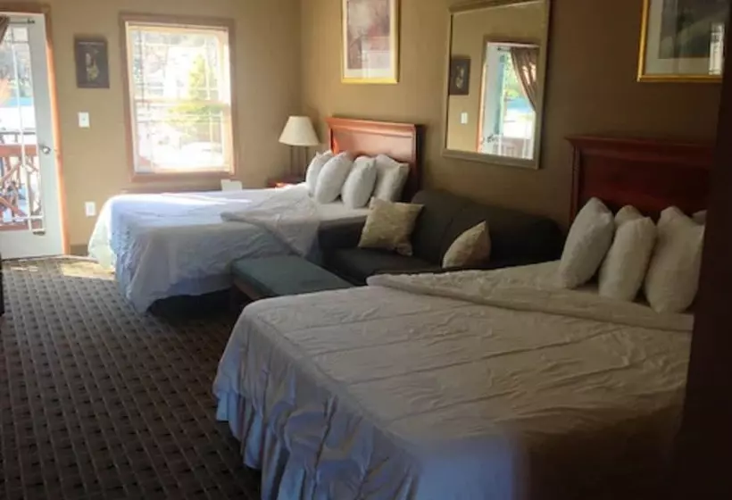 Qualla Cabins And Motel Cherokee Near Casino