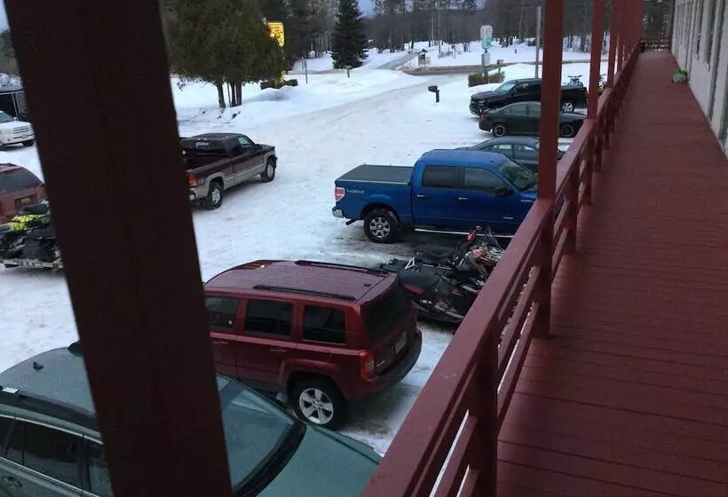 Cedars Motel