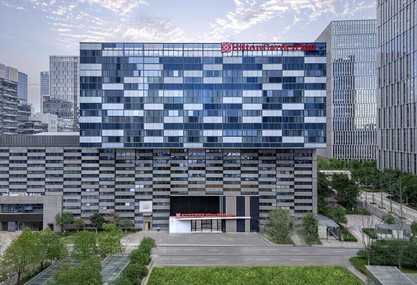 هتل Hilton Garden Inn Nanjing Hexi Olympic Sports Center