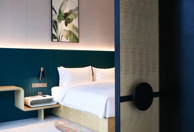 هتل Hilton Garden Inn Nanjing Hexi Olympic Sports Center