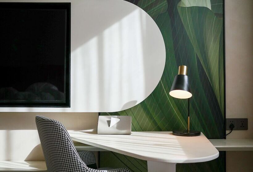 هتل Hilton Garden Inn Nanjing Hexi Olympic Sports Center