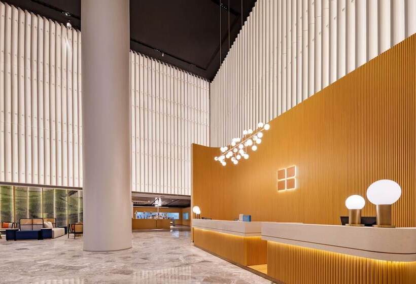 هتل Hilton Garden Inn Nanjing Hexi Olympic Sports Center