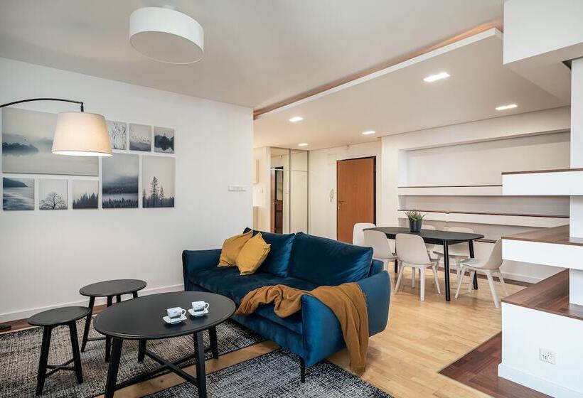 בית מלון כפרי Leoapart