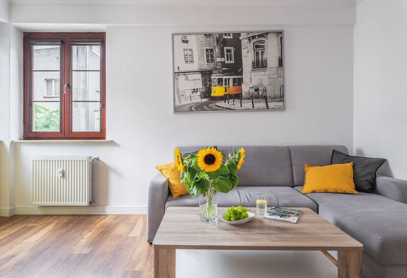 בית מלון כפרי Leoapart