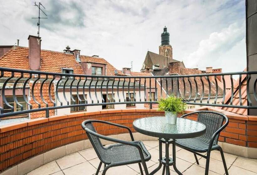 בית מלון כפרי Leoapart