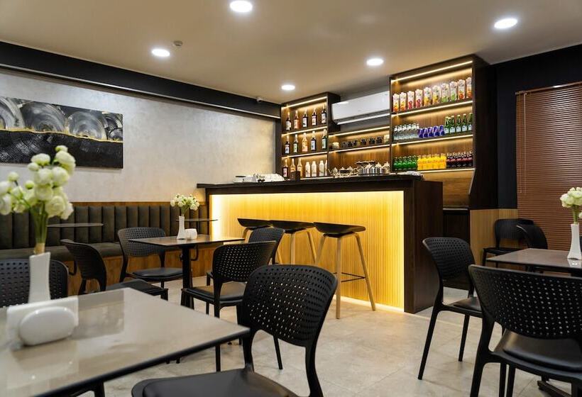 هتل Nuovo Boutique