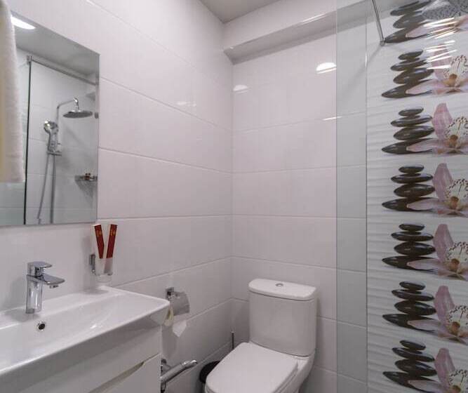 هتل Nuovo Boutique