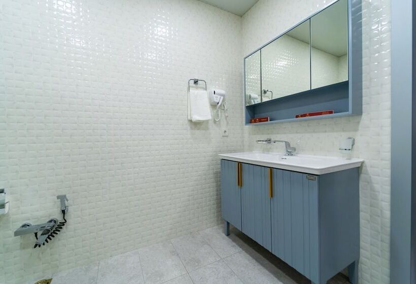 هتل Nuovo Boutique