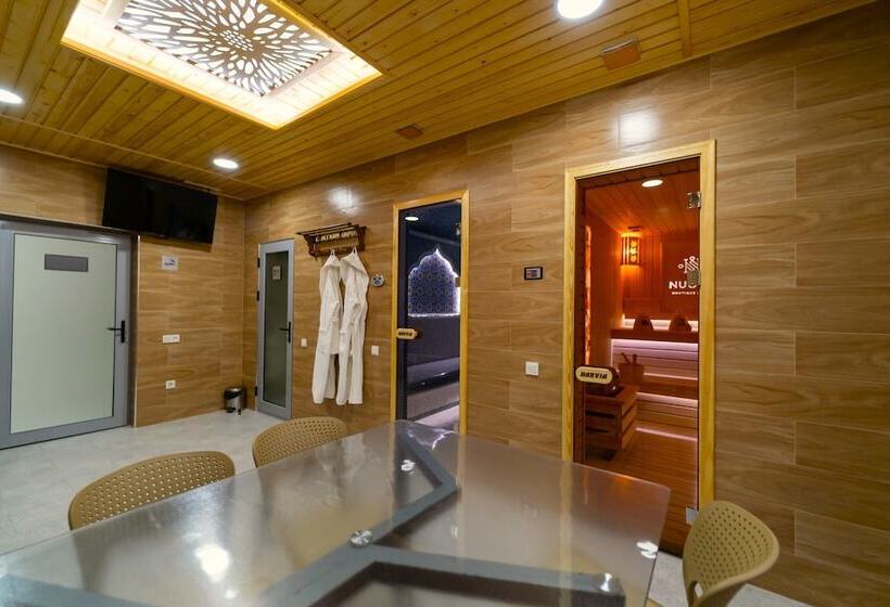 هتل Nuovo Boutique