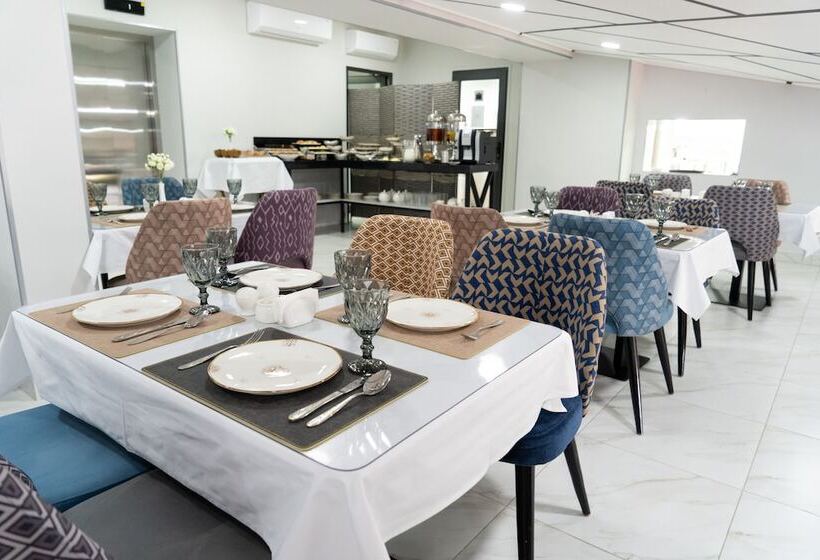 هتل Nuovo Boutique