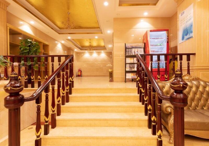 בית מלון כפרי Greentree Inn Guangdong Zhuhai Airport Jinhai Avenue Business