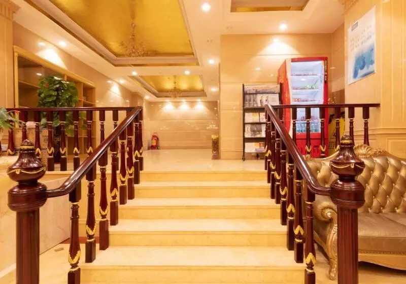 ホテル Greentree Inn Guangdong Zhuhai Airport Jinhai Avenue Business